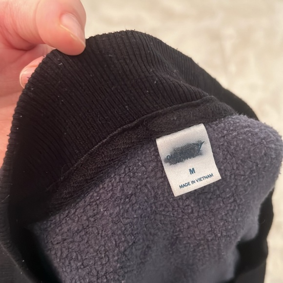 Free- Old Navy leopard print sweatshirt - Picture 2 of 2